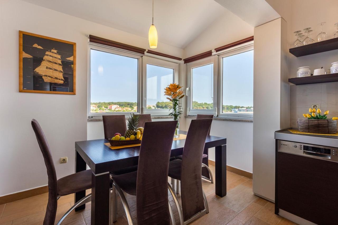 Apartman Ember Pula Luaran gambar